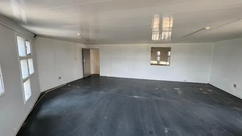 WhatsApp Image 2025-12-15 at 09.08.21.